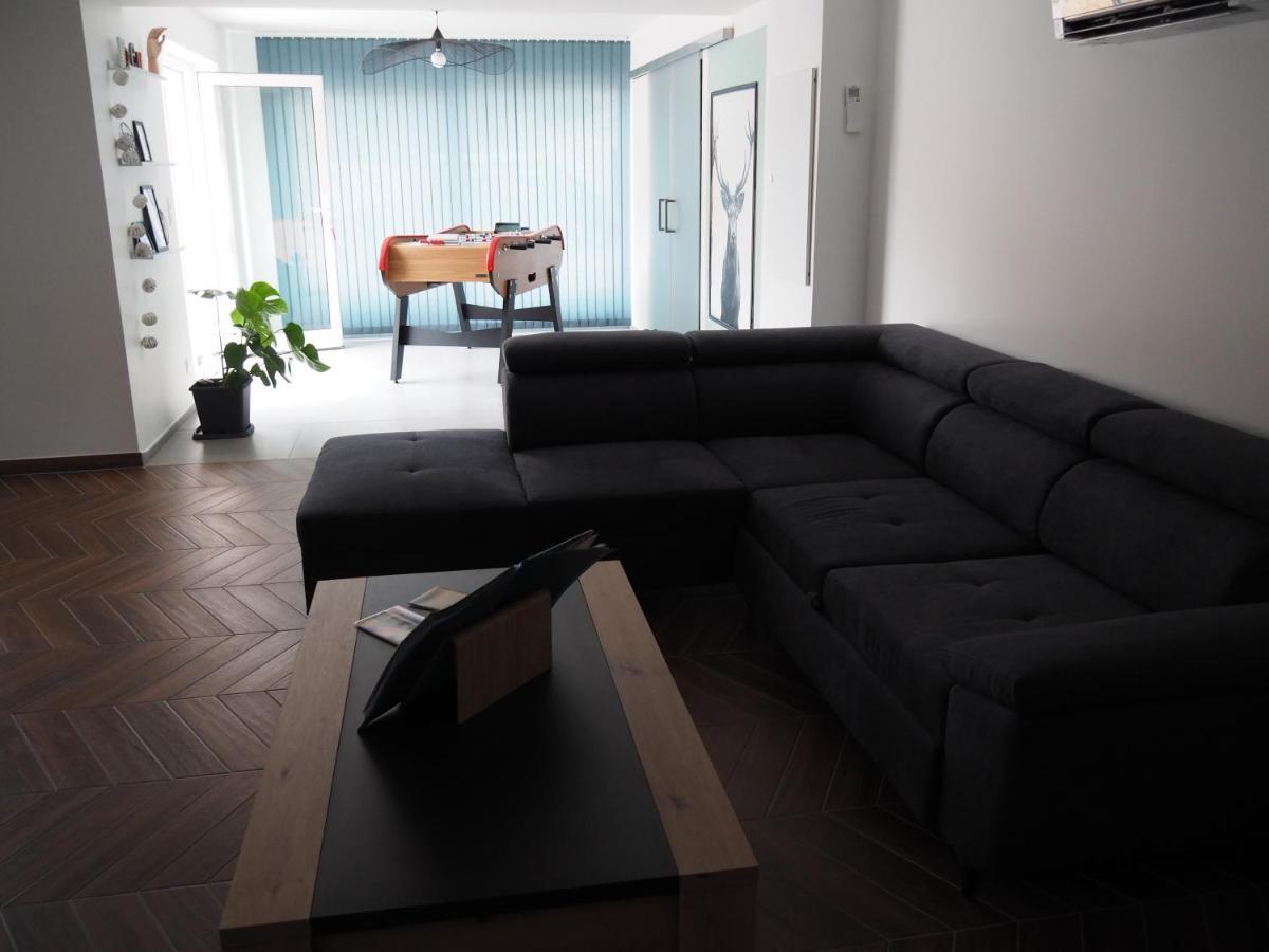 Gite Le Renouveau Avec Jacuzzi Privatif Laveline Εξωτερικό φωτογραφία