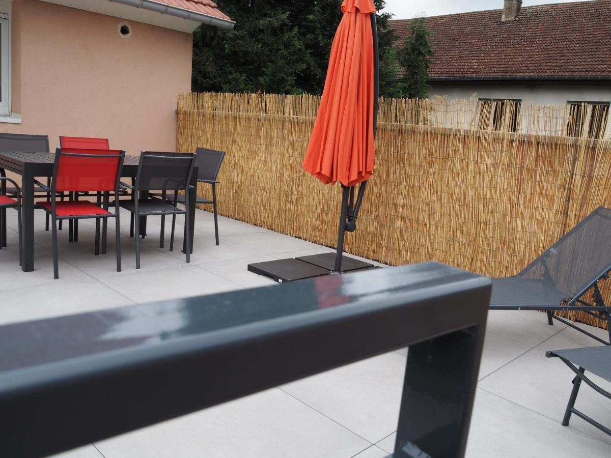 Gite Le Renouveau Avec Jacuzzi Privatif Laveline Εξωτερικό φωτογραφία